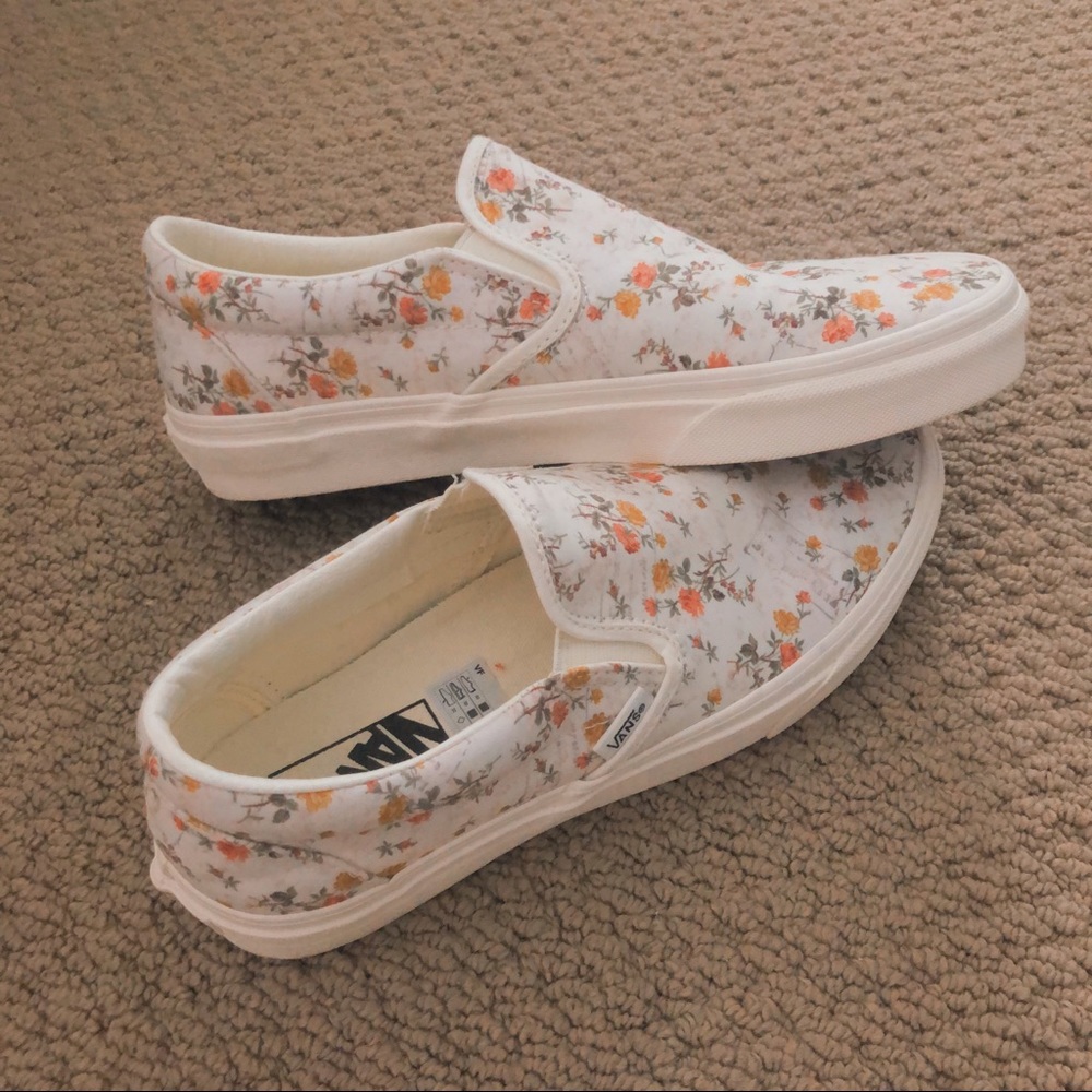 SOLD ON CURTSY ❌